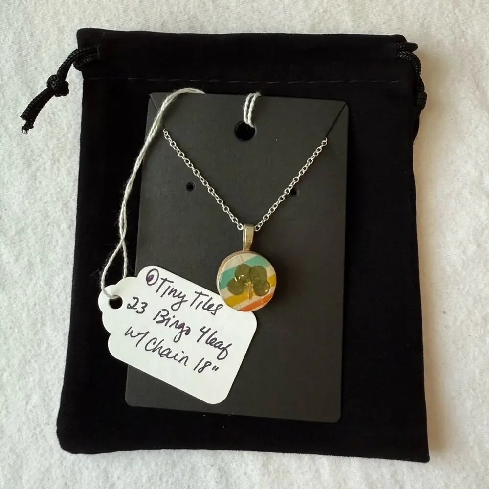 Hand-Crafted Real 4 Four Leaf Clover Bingo Piece Pendant Silver Plated Chain #23